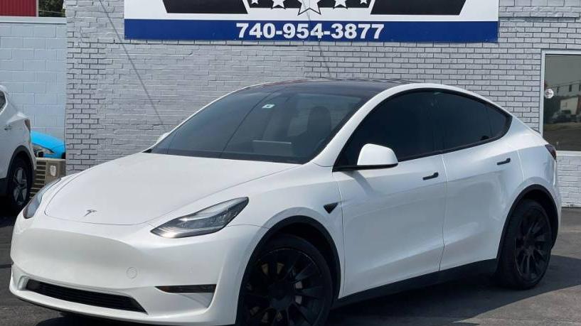 TESLA MODEL Y 2020 5YJYGDEF8LF004239 image